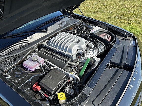 Dodge Challenger 29 of 30