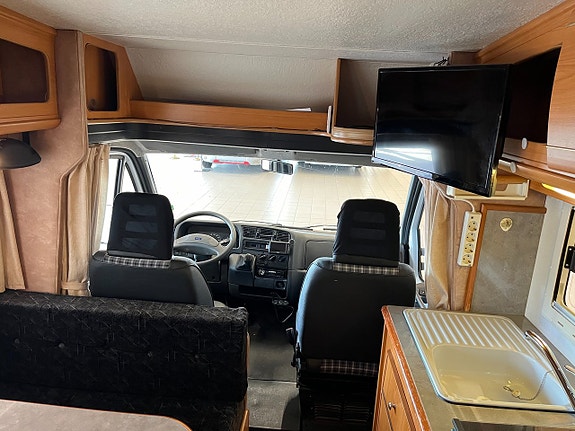 Pilote E FIRST 62 (TRUMA+TV+Markis+Fint skick) 8 of 16
