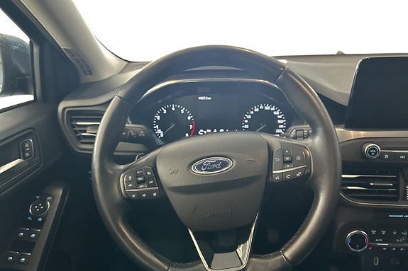 Ford Focus 12 of 27
