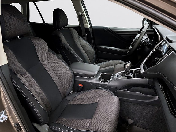 Subaru Outback 12 of 16