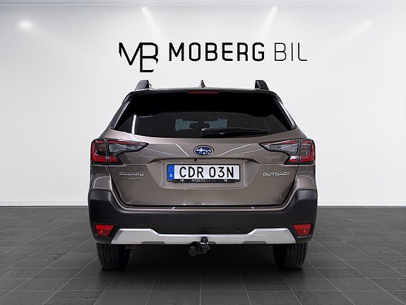 Subaru Outback 5 of 16
