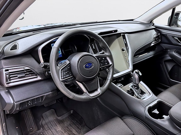 Subaru Outback 8 of 16