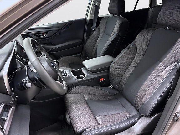 Subaru Outback 7 of 16