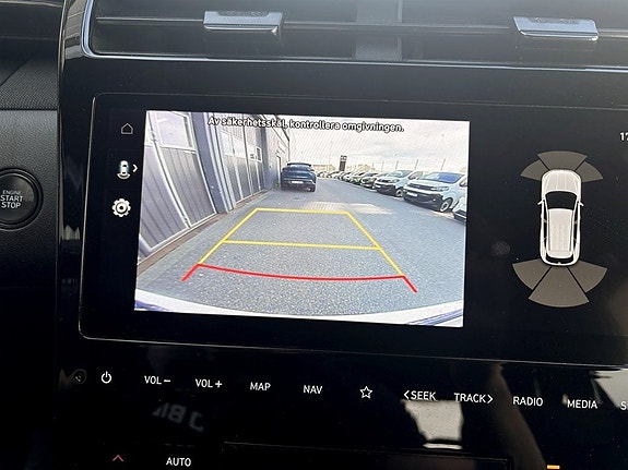 Hyundai Tucson 11 of 21