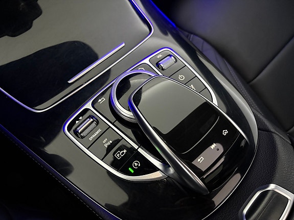 Mercedes-Benz E220 d 22 of 25