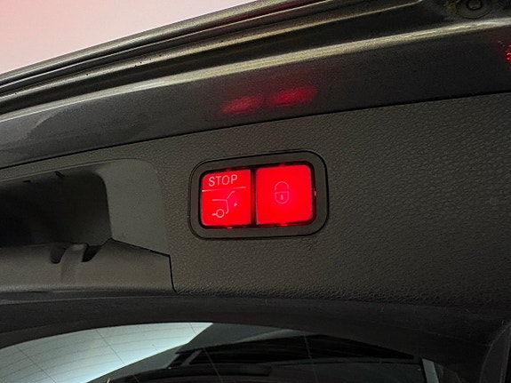 Mercedes-Benz E220 d 25 of 25