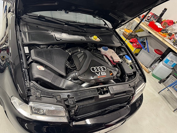 Audi RS4 6 of 7