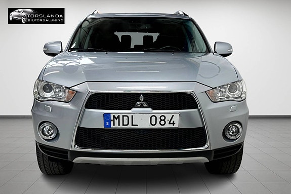 Mitsubishi Outlander 5 of 16