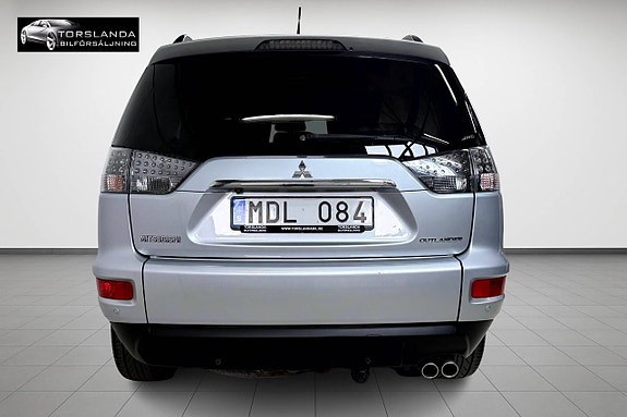 Mitsubishi Outlander 6 of 16