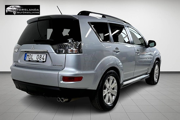 Mitsubishi Outlander 7 of 16