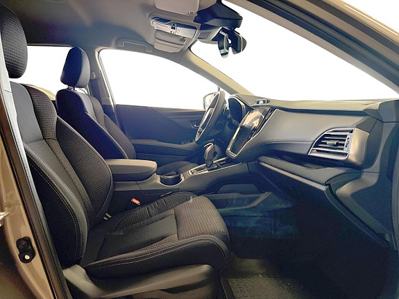 Subaru Outback 9 of 14
