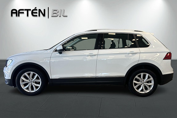 Volkswagen Tiguan 6 of 30