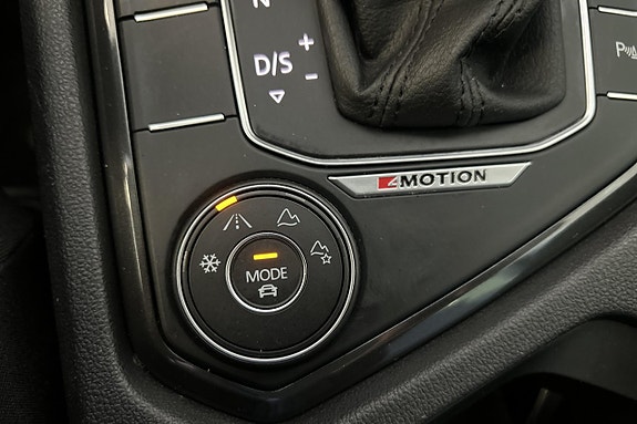 Volkswagen Tiguan 23 of 30