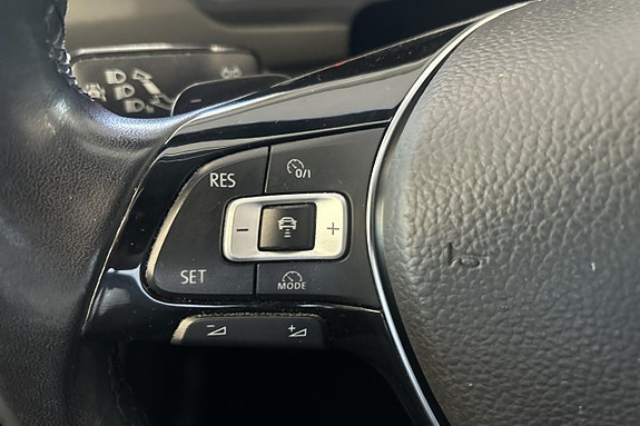 Volkswagen Tiguan 27 of 30