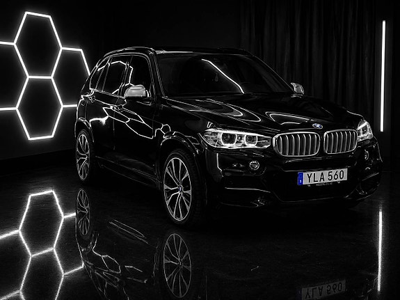 BMW X5 M 3 of 24