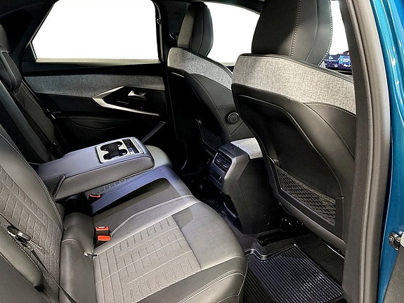 Peugeot 3008 14 of 17