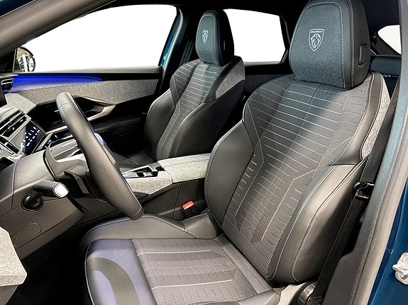 Peugeot 3008 4 of 17