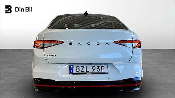 Skoda Enyaq Coupe RS 5 of 15