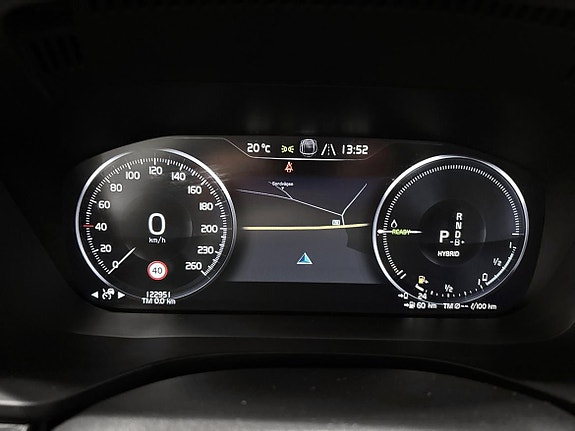 Volvo XC60 16 of 21