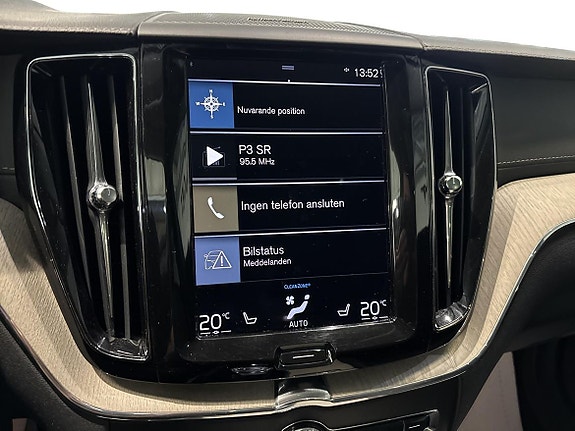 Volvo XC60 17 of 21
