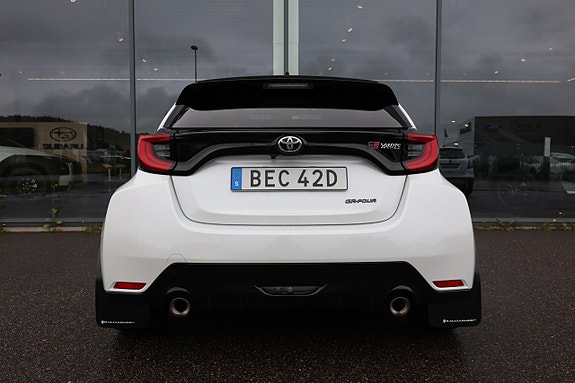 Toyota GR Yaris 7 of 21