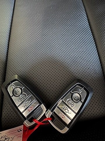 Ford F-150 13 of 16