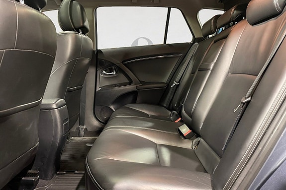 Toyota Avensis 13 of 15