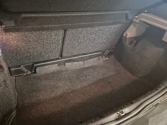 Renault Clio 12 of 18