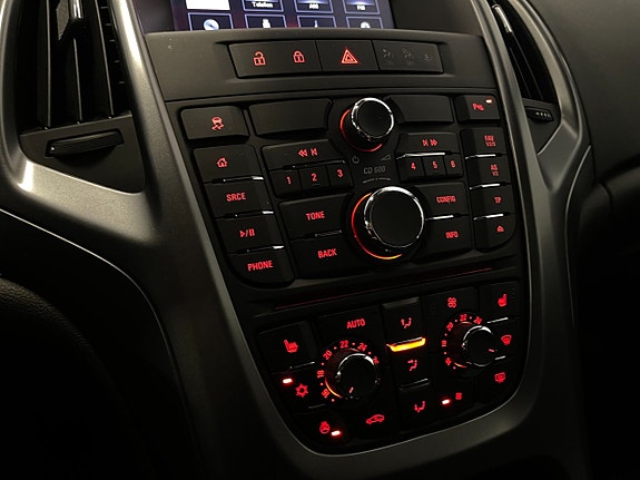 Opel Astra 13 of 22