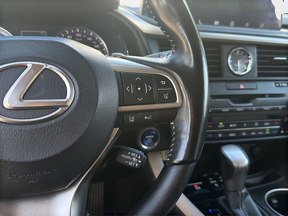 Lexus RX450h 20 of 25