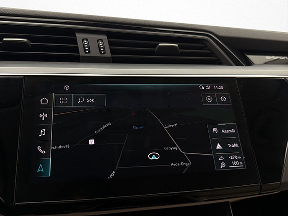 Audi e-tron 23 of 30