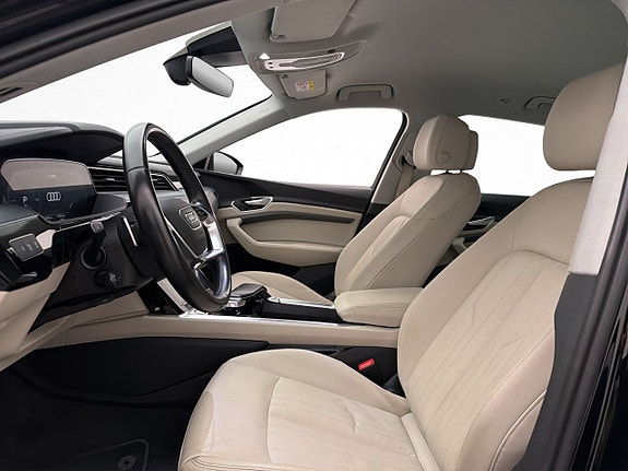 Audi e-tron 12 of 30