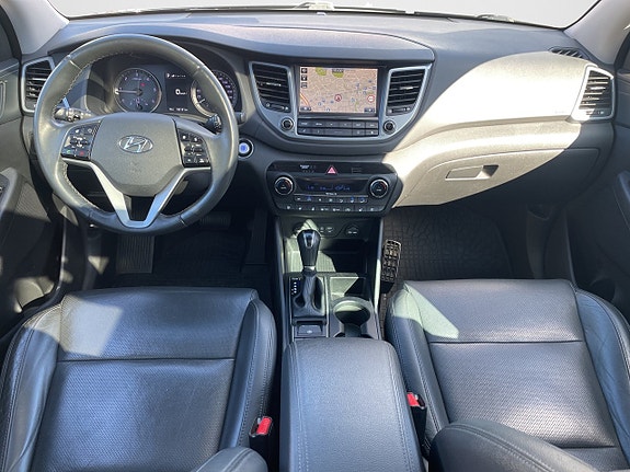 Hyundai Tucson 10 of 18