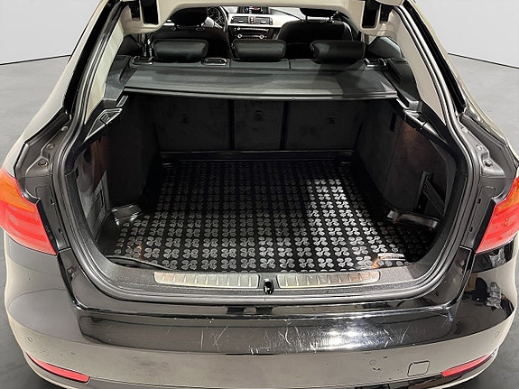 BMW 320 11 of 21