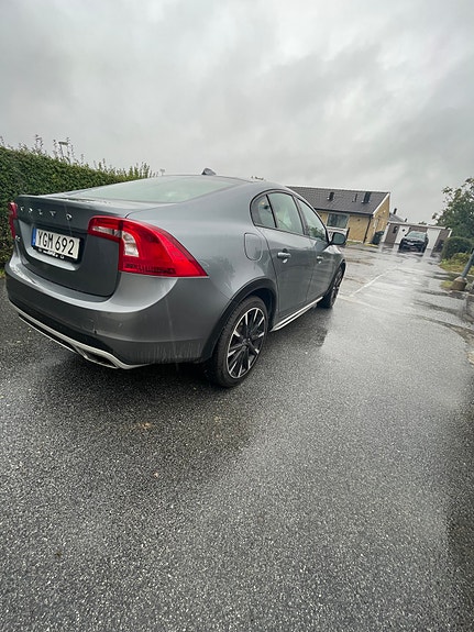 Volvo S60 Cross Country 10 of 11