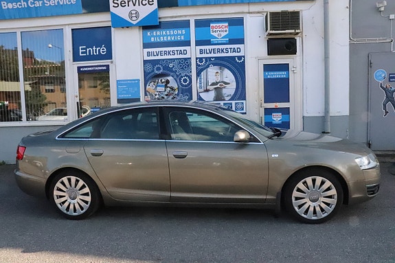 Audi A6 2 of 12