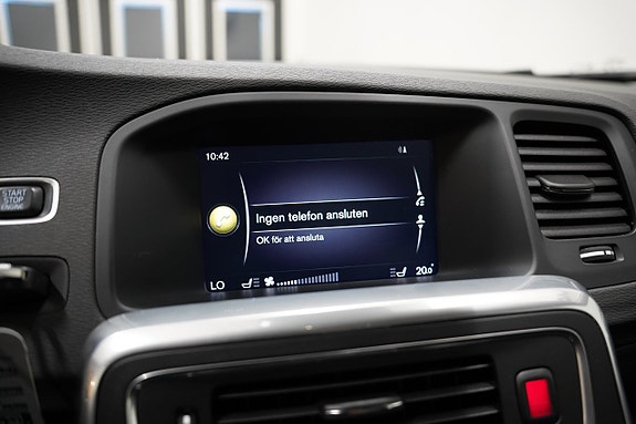 Volvo V60 16 of 20