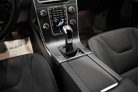 Volvo V60 13 of 20