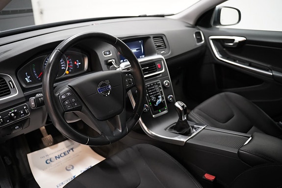 Volvo V60 6 of 20