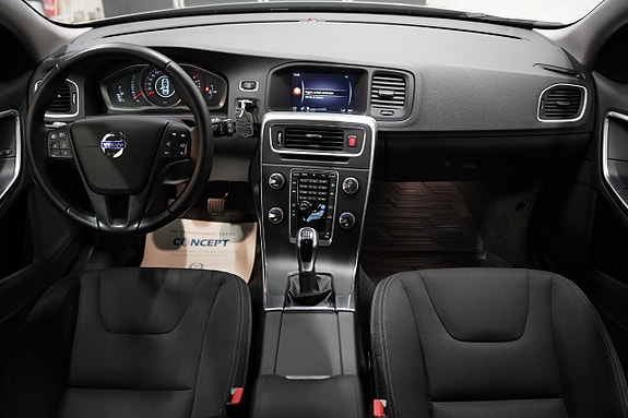 Volvo V60 10 of 20