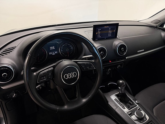 Audi A3 8 of 10