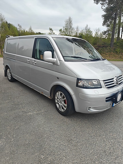 Volkswagen Transporter 2 of 2