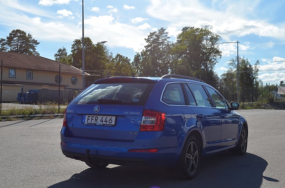 Skoda Octavia 6 of 16