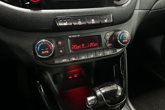 Kia Ceed 9 of 18