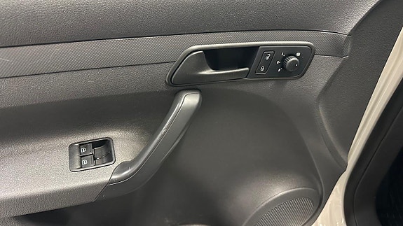 Volkswagen Caddy 9 of 18