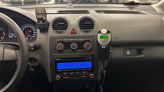 Volkswagen Caddy 14 of 18