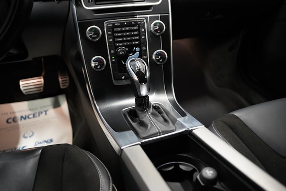 Volvo S60 13 of 20