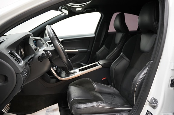 Volvo S60 7 of 20