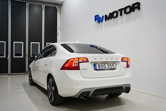 Volvo S60 4 of 20