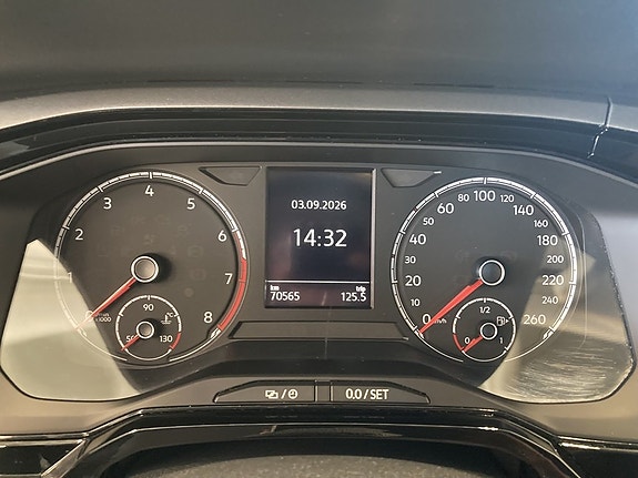 Volkswagen Polo 11 of 18